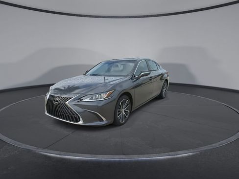 Used 2025 Lexus ES 350 w/ Premium Package image 4