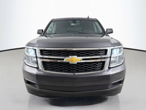 Used 2018 Chevrolet Suburban LS AWD/4WD image 2