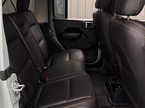 Used 2024 Jeep Wrangler Unlimited Sport AWD/4WD image 36