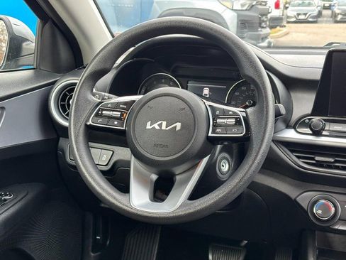Used 2024 Kia Forte LXS image 12