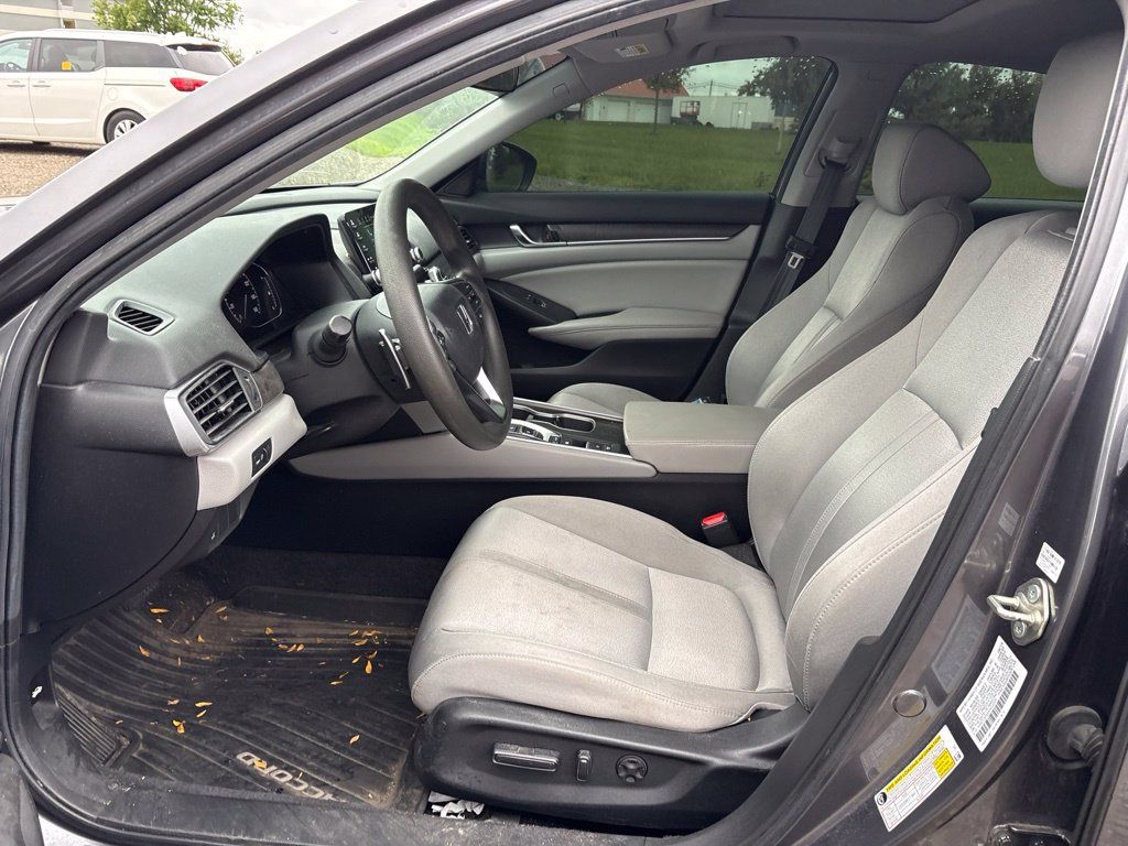 Used 2019 Honda Accord EX image 15