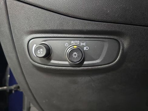 Used 2022 Chevrolet Equinox RS image 26