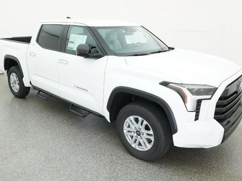 New 2026 Toyota Tundra SR5 AWD/4WD image 21