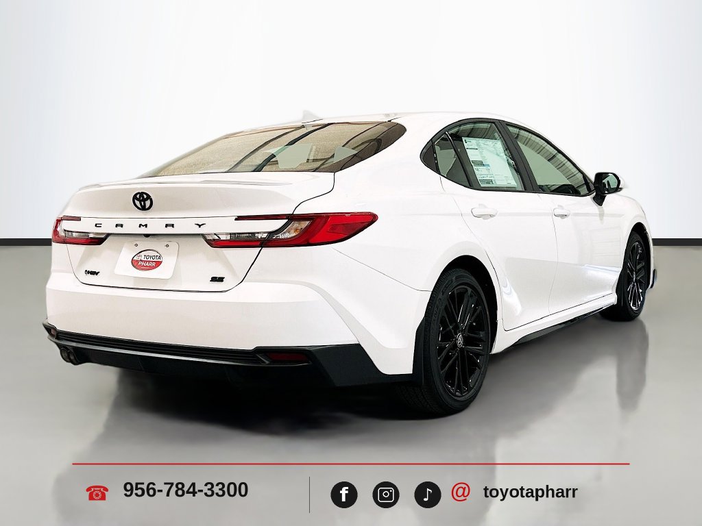 New 2026 Toyota Camry SE FWD image 4