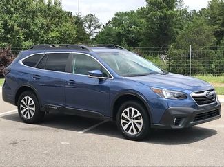 Used 2022 Subaru Outback Premium AWD/4WD video 2