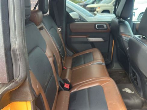 Used 2022 Ford Bronco Outer Banks AWD/4WD image 10