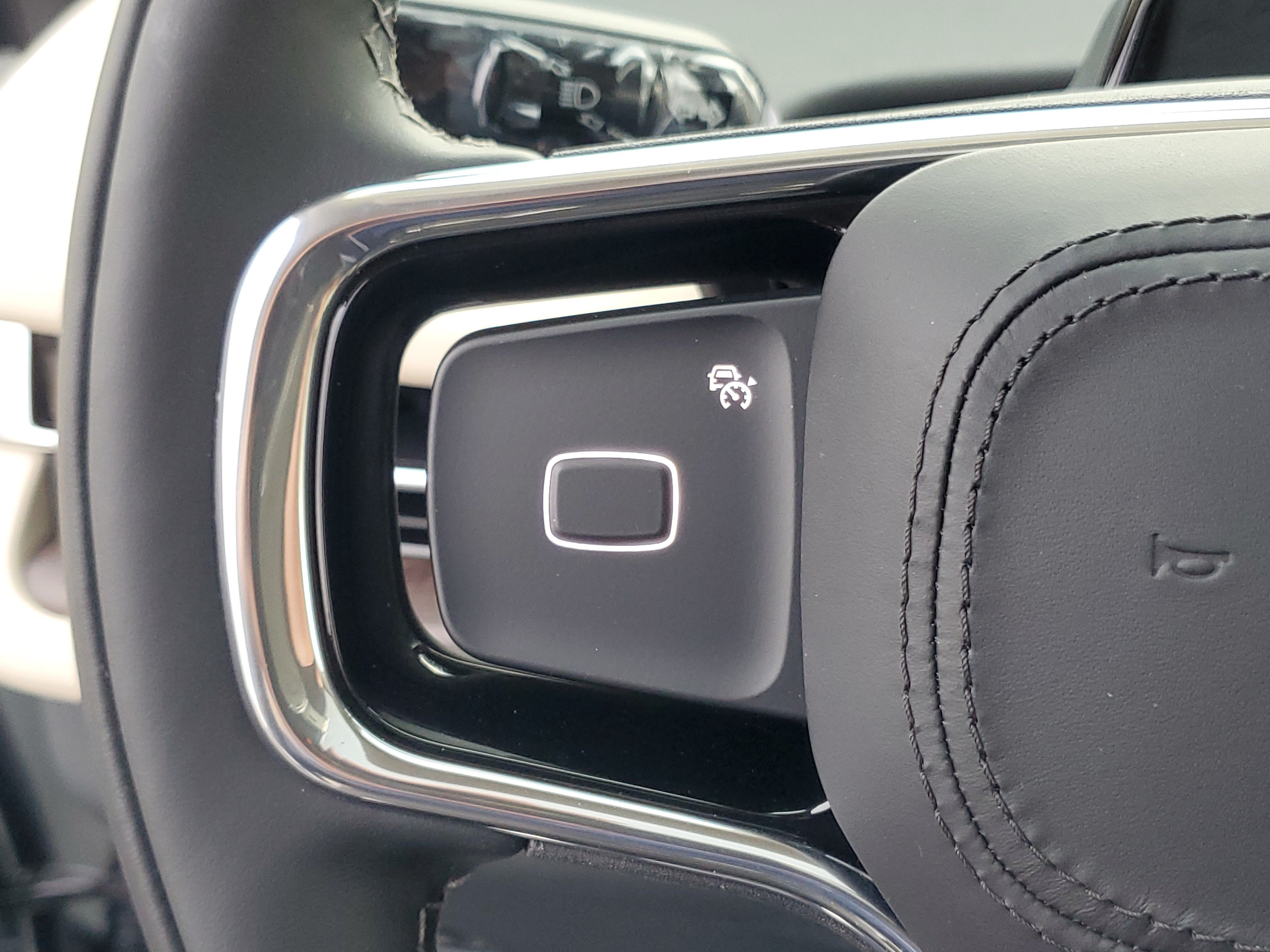 New 2027 Lincoln Navigator Reserve AWD/4WD image 17
