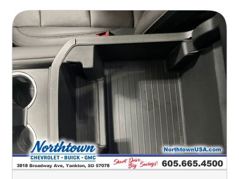 Used 2023 Chevrolet Tahoe High Country image 38