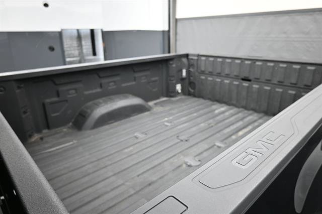Used 2024 GMC Sierra 2500 AT4X AWD/4WD image 19