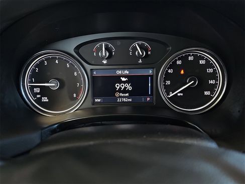 Certified 2023 Buick Enclave Essence image 19