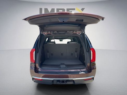 Used 2023 GMC Yukon SLT w/ Max Trailering Package AWD/4WD image 31