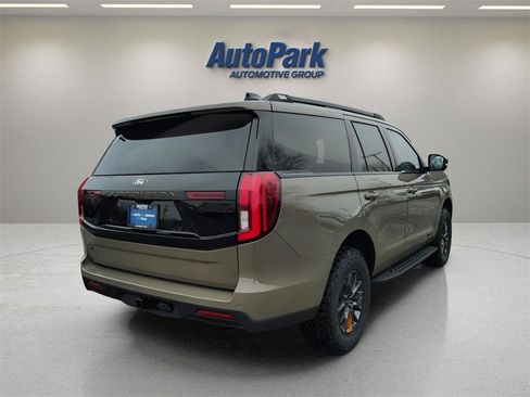 New 2026 Ford Expedition Tremor image 7