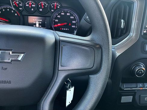 Used 2020 Chevrolet Silverado 1500 Custom w/ Custom Value Package AWD/4WD image 15