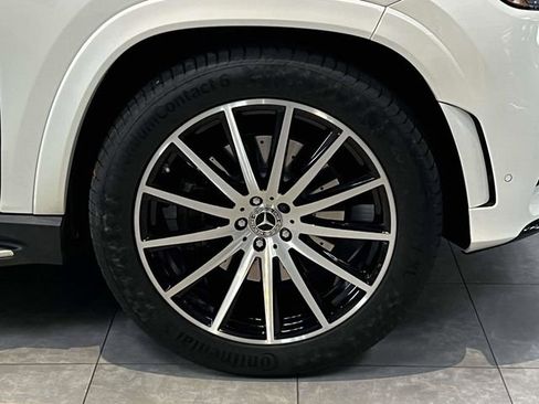 Certified 2023 Mercedes-Benz GLS 450 4MATIC image 8