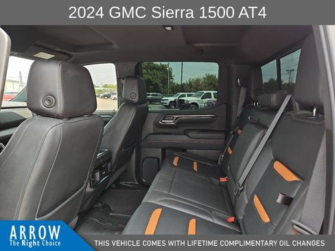 Used 2024 GMC Sierra 1500 AT4 w/ AT4 Preferred Package AWD/4WD image 19