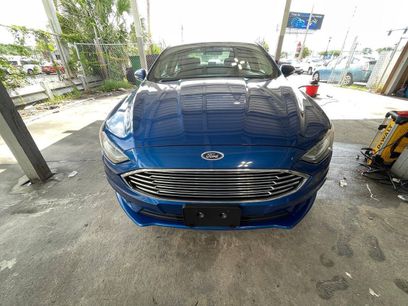 Used 2017 Ford Fusion SE