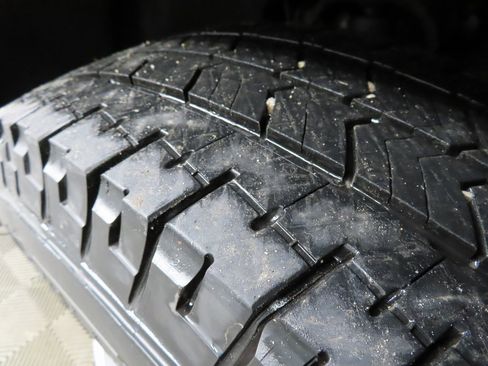 Used 2024 GMC Sierra 3500 Denali image 7