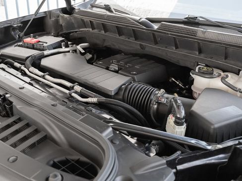 Used 2023 Chevrolet Silverado 1500 LT RWD image 14
