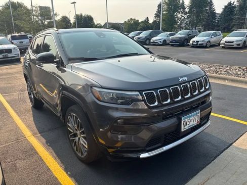 Used 2023 Jeep Compass Limited w/ Elite Group AWD/4WD image 1