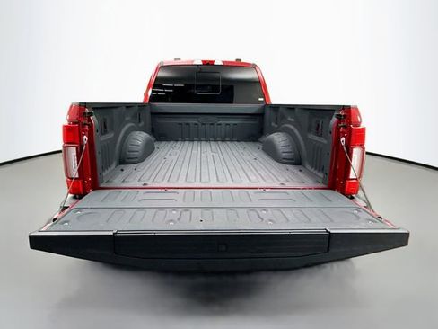 Used 2022 Ford F350 Platinum w/ Tremor Off-Road Package image 27