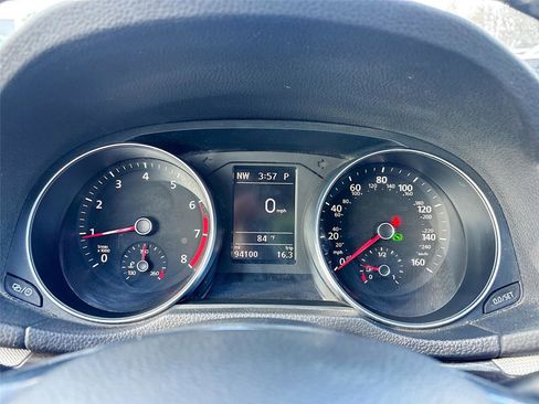 Used 2018 Volkswagen Passat 2.0T SE image 13