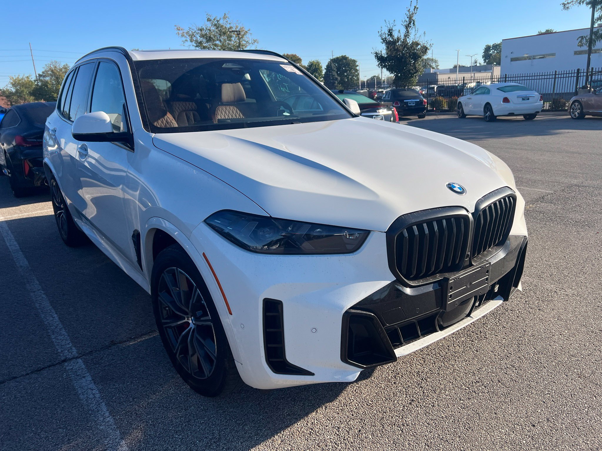 Used 2024 BMW X5 xDrive40i w/ Executive Package AWD/4WD image 3