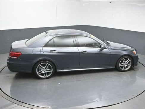 Used 2016 Mercedes-Benz E 350 Sedan image 48