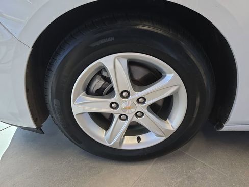 Used 2024 Chevrolet Malibu LT image 33