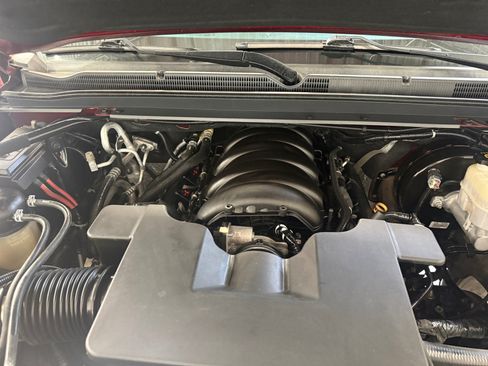 Used 2019 Chevrolet Tahoe Premier w/ Premier Plus Edition AWD/4WD image 33