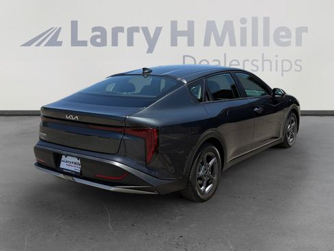 Used 2025 Kia K4 FWD image 5