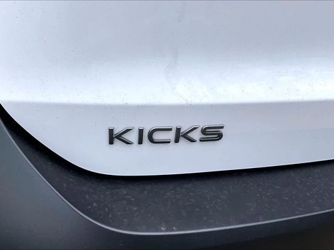 Used 2026 Nissan Kicks S FWD image 29