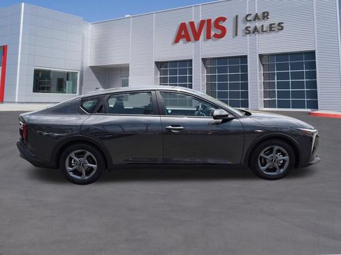 Used 2025 Kia K4 FWD image 5