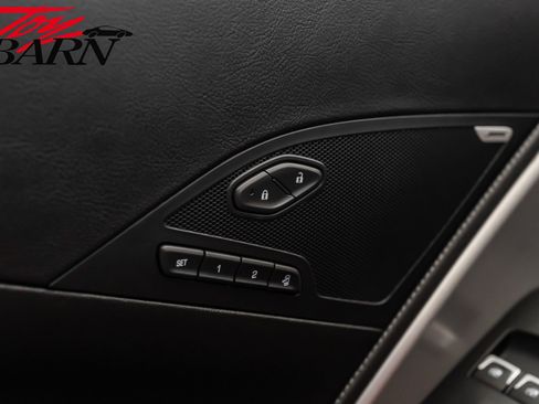 Used 2019 Chevrolet Corvette Stingray Convertible Z51 2LT image 31