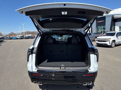 New 2026 Chevrolet Traverse High Country AWD/4WD image 33