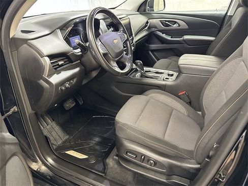 Certified 2020 Chevrolet Traverse LT image 11