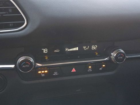 Used 2021 MAZDA CX-30 AWD 2.5 S w/ Premium Package image 17