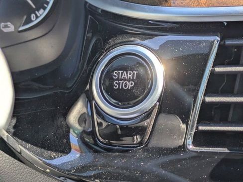 Used 2019 BMW 530e w/ Convenience Package image 23