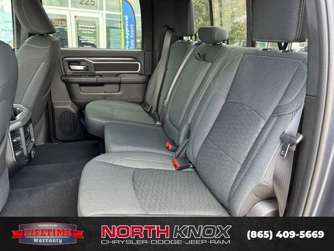 New 2026 RAM 2500 Big Horn AWD/4WD image 16