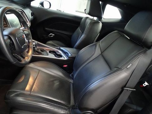 Used 2018 Dodge Challenger GT w/ Driver Convenience Group image 2