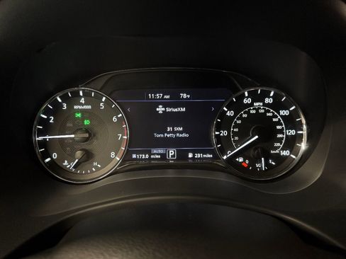 Used 2021 INFINITI QX80 Luxe image 29