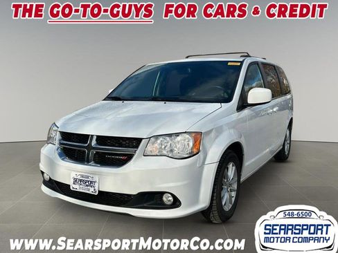 Used 2019 Dodge Grand Caravan SXT image 1