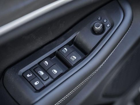 New 2025 Jeep Grand Cherokee Limited w/ MOPAR Finishing Package image 36