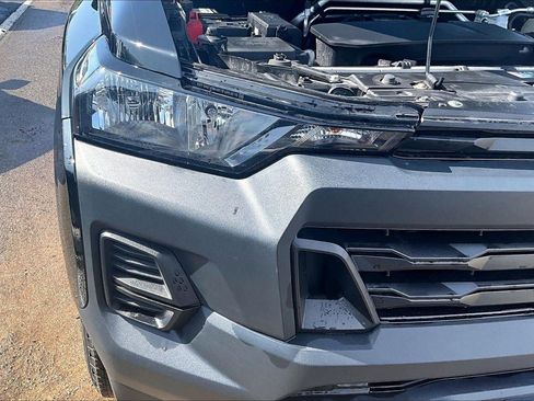 Used 2023 Chevrolet Colorado W/T w/ LPO, Pro Essentials Package AWD/4WD image 27