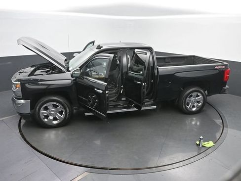 Used 2017 Chevrolet Silverado 1500 LTZ w/ Sport Package AWD/4WD image 36