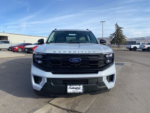 New 2026 Ford Expedition Max Active image 17