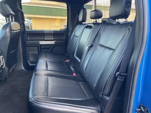 Used 2019 Ford F150 Lariat w/ Equipment Group 502A Luxury AWD/4WD image 13