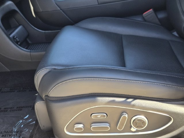 Certified 2026 Hyundai Palisade Calligraphy AWD/4WD image 15