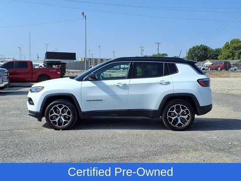 Certified 2025 Jeep Compass Limited AWD/4WD image 16