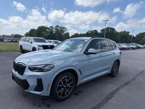 Used 2023 BMW X3 xDrive30i w/ M Sport Package AWD/4WD image 3