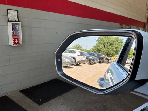 Used 2026 Volkswagen Atlas SE FWD image 20